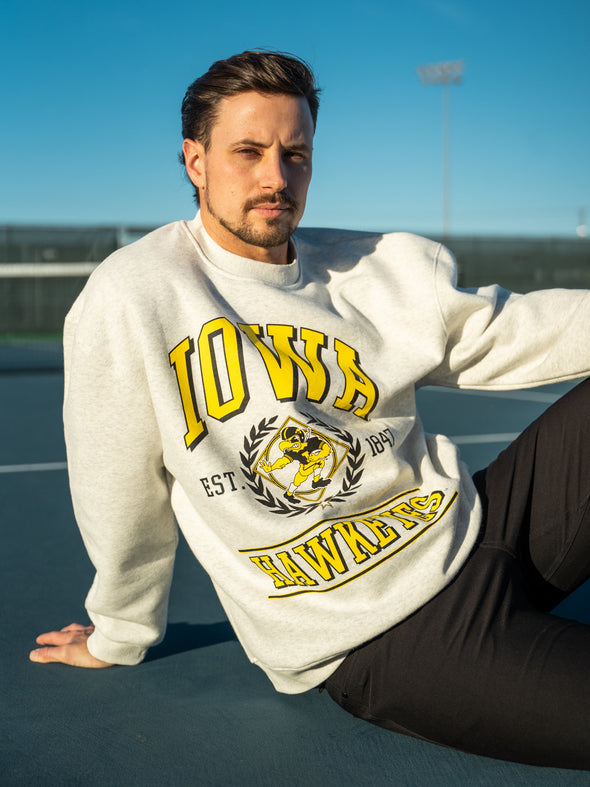 University of Iowa - Vintage Crewneck Sweatshirt - Ash Grey