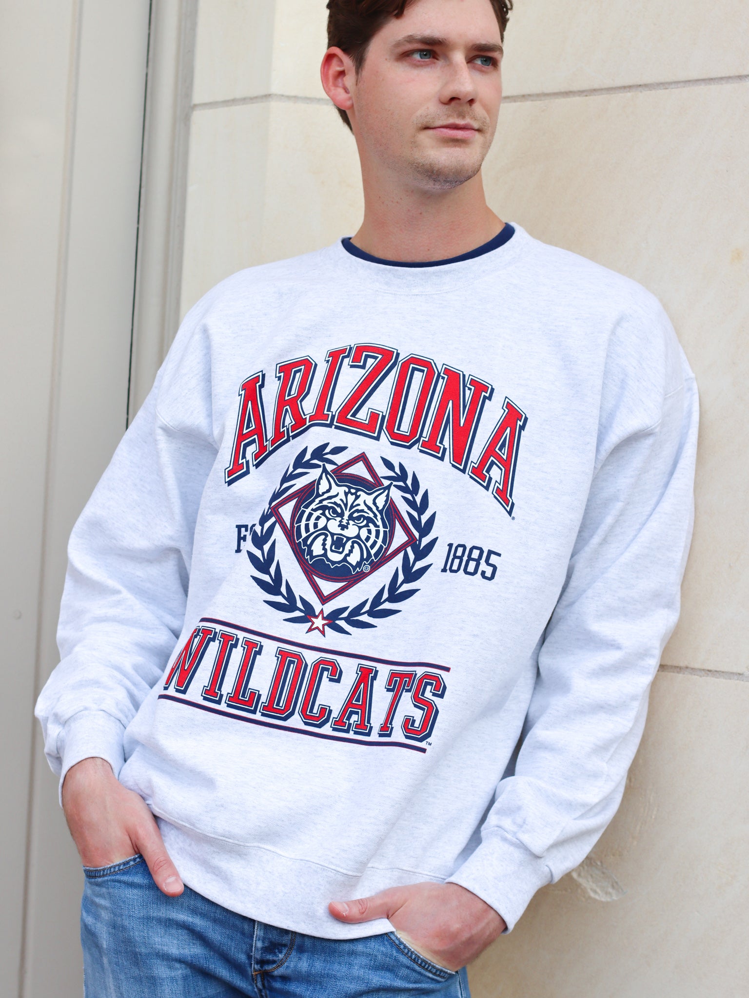 University of Arizona - Vintage Crewneck Sweatshirt - Ash Grey - S / Grey